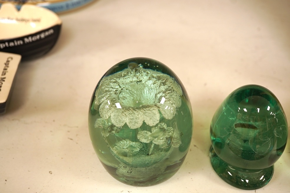 Three Victorian glass dumps, tallest 9cm